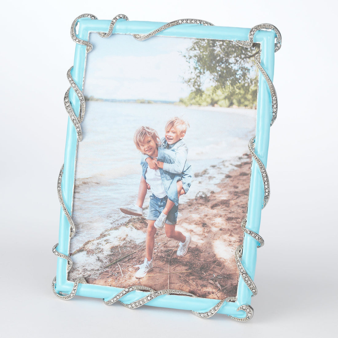  BABY AND CHILDREN PICTURE FRAMES