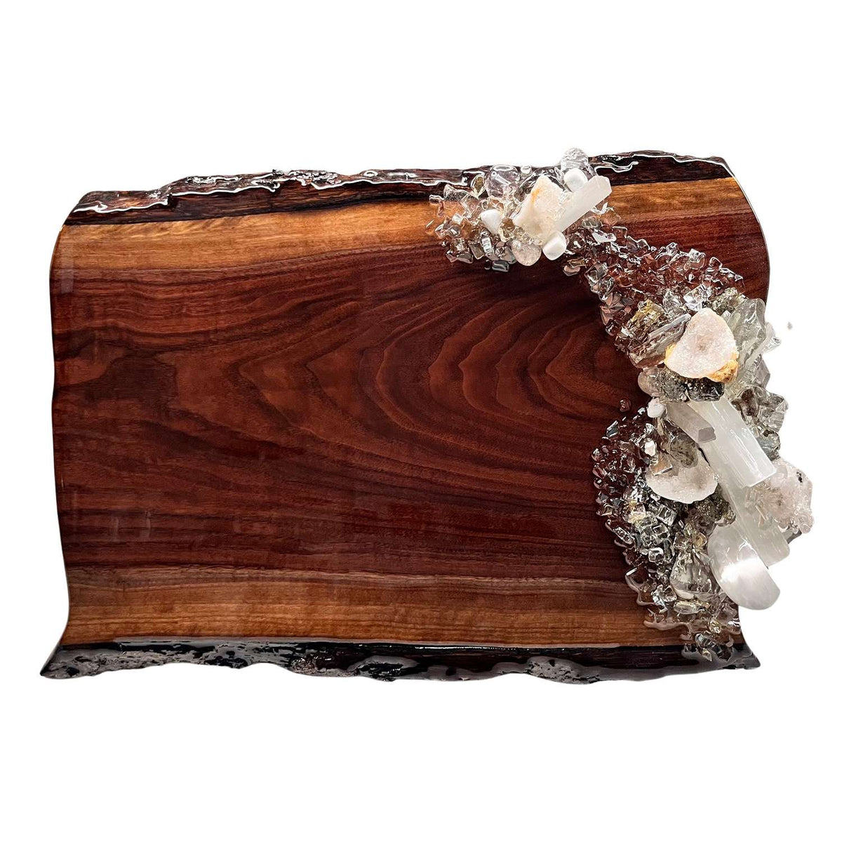 Large Krystallos Charcuturie Board with 2 clusters of glass and natural minerals.