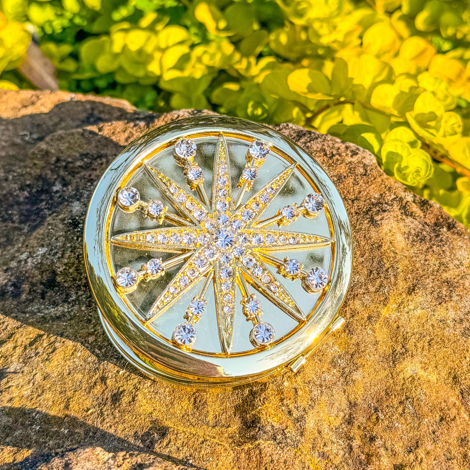 Starburst Compact | OLIVIA RIEGEL®