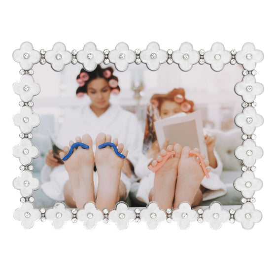 Enamel Clover Frame - OLIVIA RIEGEL®